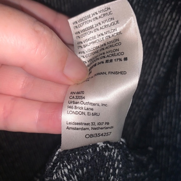 Free People Lenox Ribbed Tunic Sweater in Onyx L - Picture 4 of 15